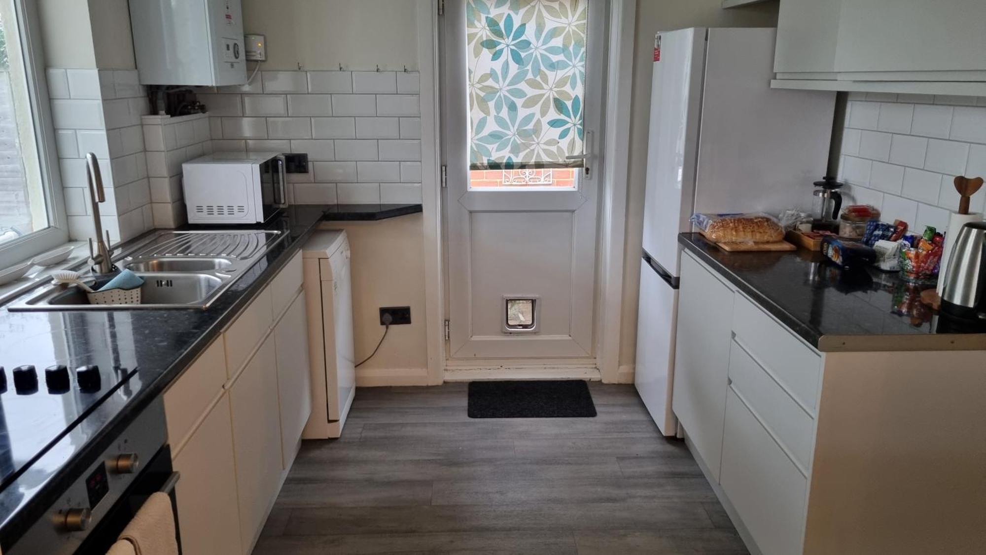 Cosy Bournemouth Bungalow Ферндаун Экстерьер фото